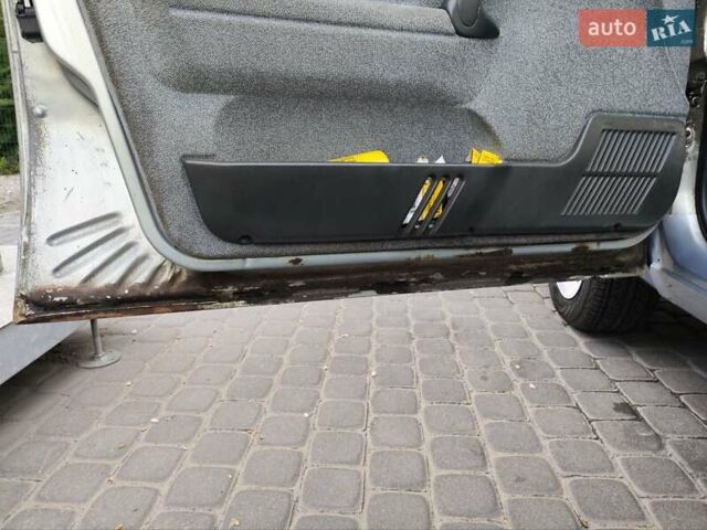 Серый ВАЗ 2110, объемом двигателя 1.6 л и пробегом 192 тыс. км за 2300 $, фото 18 на Automoto.ua