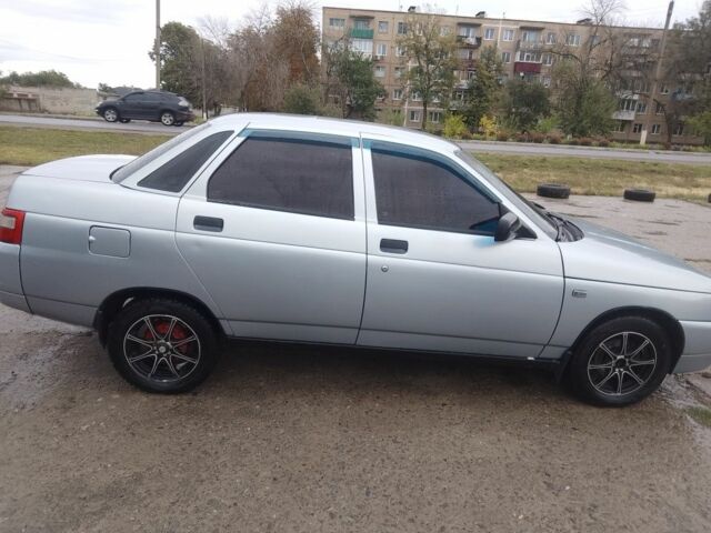 Серый ВАЗ 2110, объемом двигателя 1.5 л и пробегом 230 тыс. км за 1800 $, фото 3 на Automoto.ua