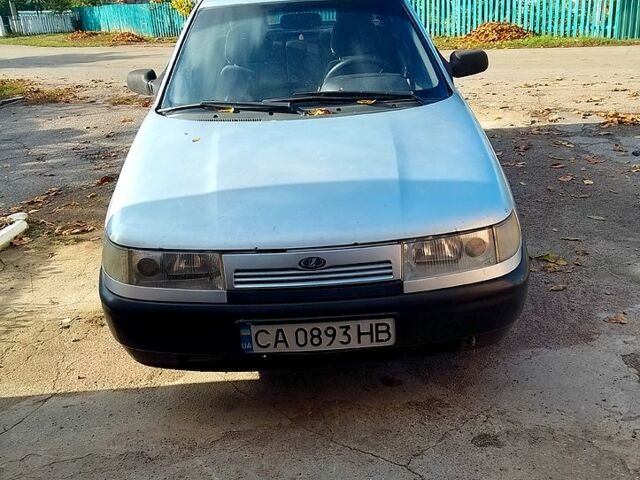 Серый ВАЗ 2110, объемом двигателя 1.6 л и пробегом 90 тыс. км за 1200 $, фото 1 на Automoto.ua
