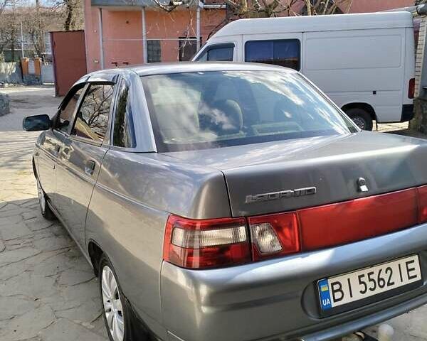 Серый ВАЗ 2110, объемом двигателя 1.6 л и пробегом 208 тыс. км за 2600 $, фото 1 на Automoto.ua