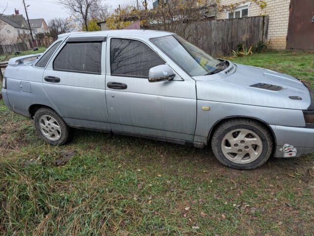 Серый ВАЗ 2110, объемом двигателя 1.6 л и пробегом 1000 тыс. км за 1900 $, фото 2 на Automoto.ua