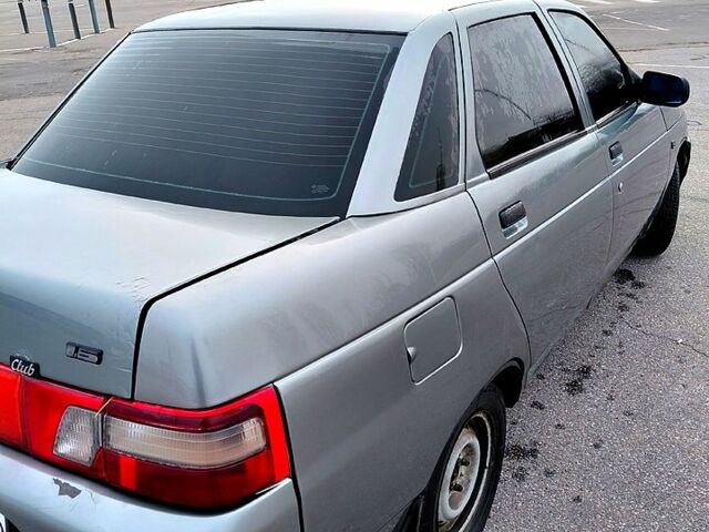 Серый ВАЗ 2110, объемом двигателя 1.6 л и пробегом 228 тыс. км за 1900 $, фото 3 на Automoto.ua