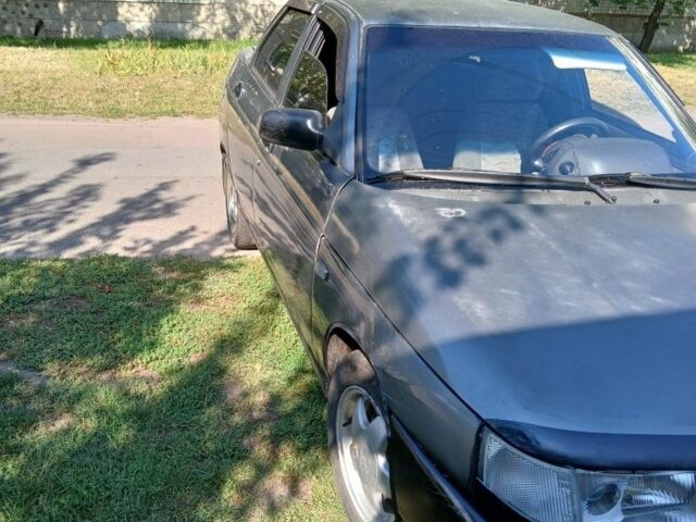 Серый ВАЗ 2110, объемом двигателя 1.6 л и пробегом 176 тыс. км за 708 $, фото 3 на Automoto.ua