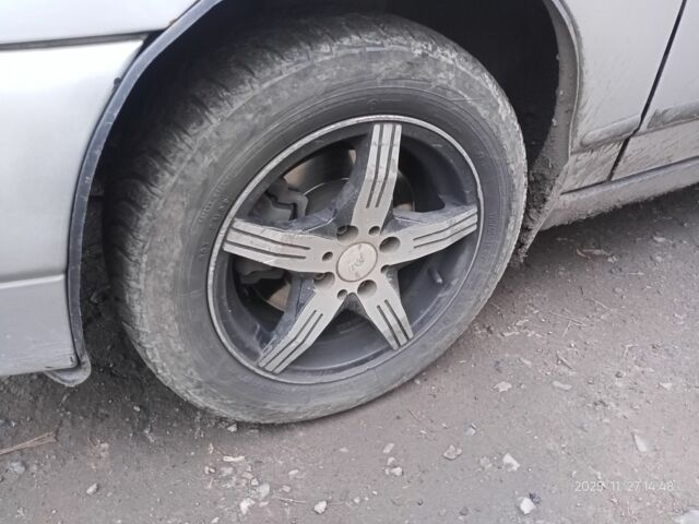 Сірий ВАЗ 2110, об'ємом двигуна 1.6 л та пробігом 217 тис. км за 1419 $, фото 4 на Automoto.ua