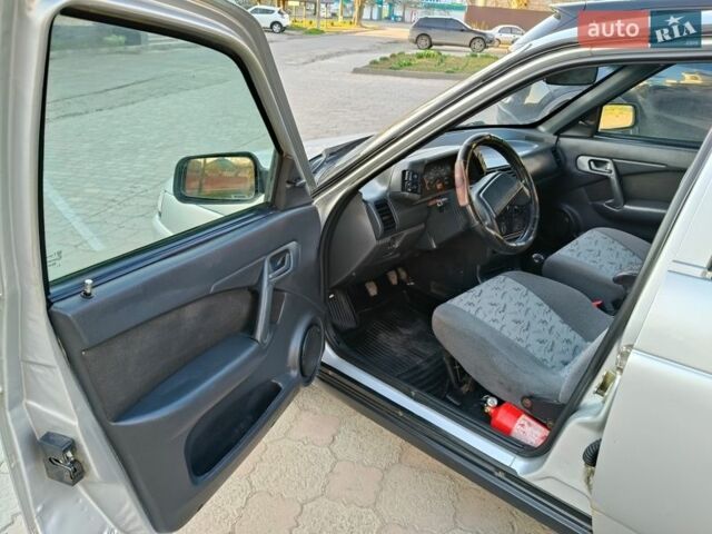 Серый ВАЗ 2110, объемом двигателя 1.6 л и пробегом 269 тыс. км за 1450 $, фото 8 на Automoto.ua