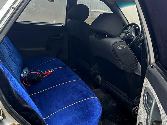 Сірий ВАЗ 2110, об'ємом двигуна 1.6 л та пробігом 165 тис. км за 1850 $, фото 10 на Automoto.ua