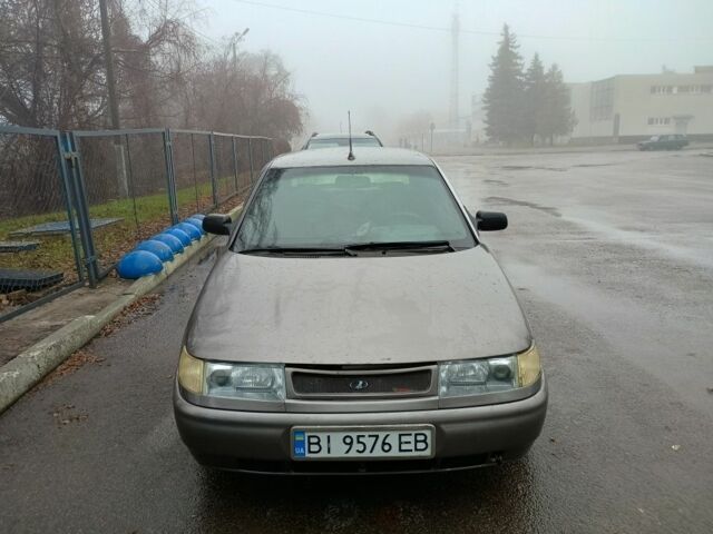 Серый ВАЗ 2110, объемом двигателя 1.6 л и пробегом 200 тыс. км за 1250 $, фото 2 на Automoto.ua