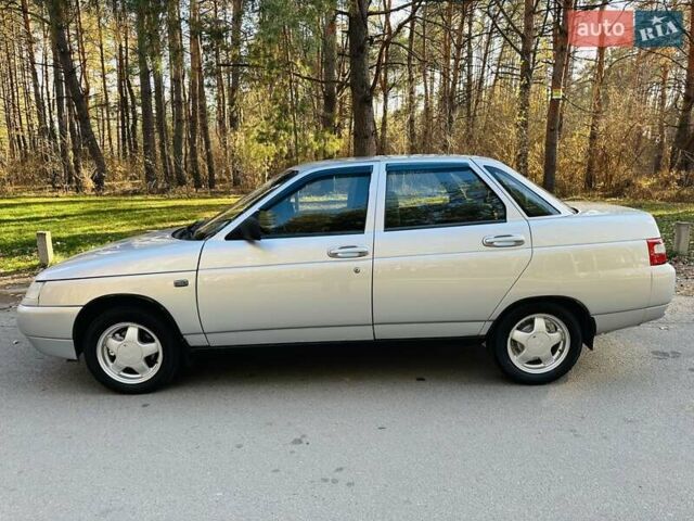 Сірий ВАЗ 2110, об'ємом двигуна 1.6 л та пробігом 95 тис. км за 3750 $, фото 9 на Automoto.ua