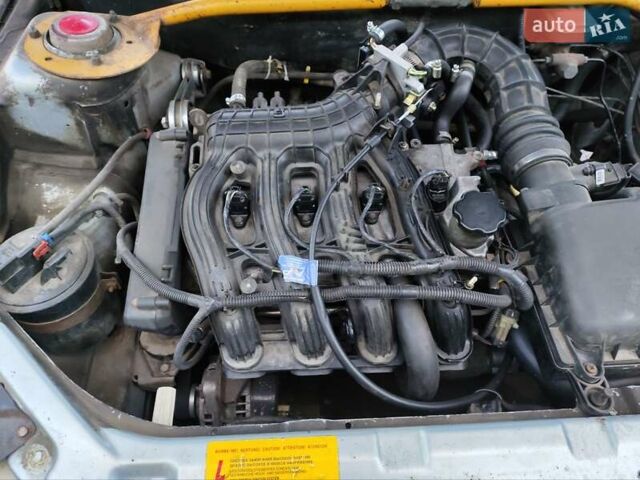 Серый ВАЗ 2110, объемом двигателя 1.6 л и пробегом 192 тыс. км за 2300 $, фото 11 на Automoto.ua