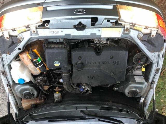 Серый ВАЗ 2110, объемом двигателя 1.6 л и пробегом 306 тыс. км за 1600 $, фото 5 на Automoto.ua