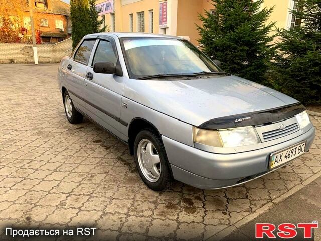 Серый ВАЗ 2110, объемом двигателя 1.6 л и пробегом 240 тыс. км за 1650 $, фото 1 на Automoto.ua