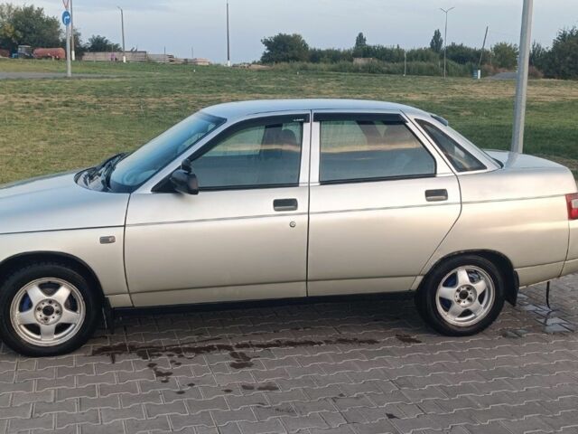 Серый ВАЗ 2110, объемом двигателя 1.6 л и пробегом 213 тыс. км за 1600 $, фото 1 на Automoto.ua