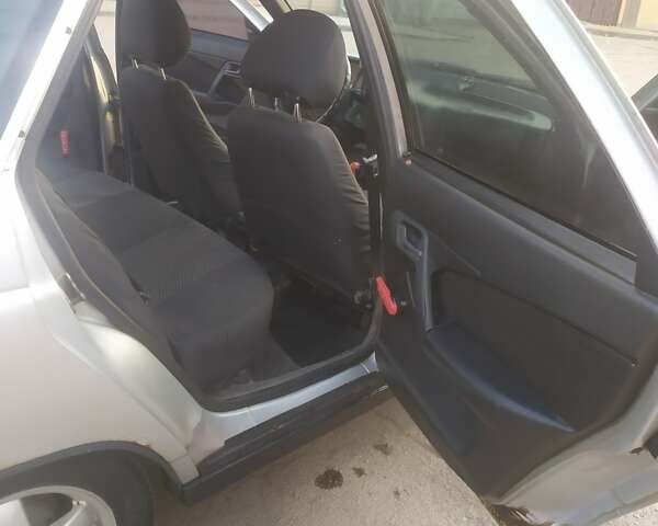 Сірий ВАЗ 2110, об'ємом двигуна 1.6 л та пробігом 303 тис. км за 1799 $, фото 21 на Automoto.ua
