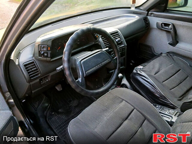 Серый ВАЗ 2110, объемом двигателя 1.6 л и пробегом 136 тыс. км за 1500 $, фото 4 на Automoto.ua