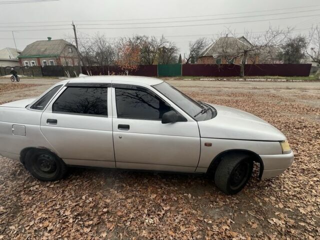 Серый ВАЗ 2110, объемом двигателя 0 л и пробегом 235 тыс. км за 1600 $, фото 4 на Automoto.ua