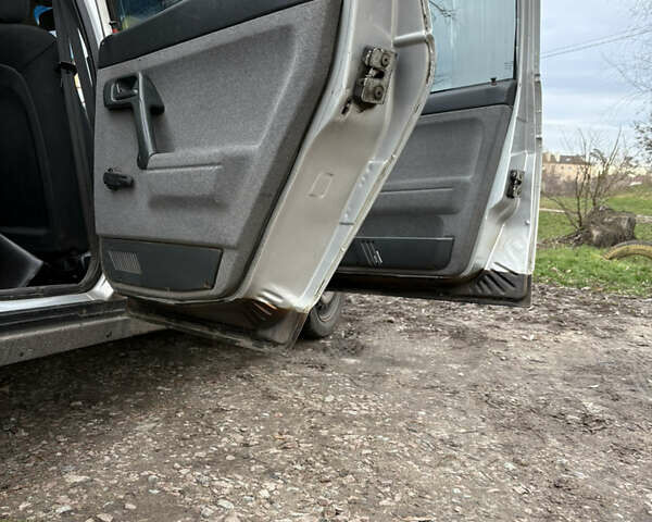 Сірий ВАЗ 2110, об'ємом двигуна 1.6 л та пробігом 212 тис. км за 2000 $, фото 3 на Automoto.ua