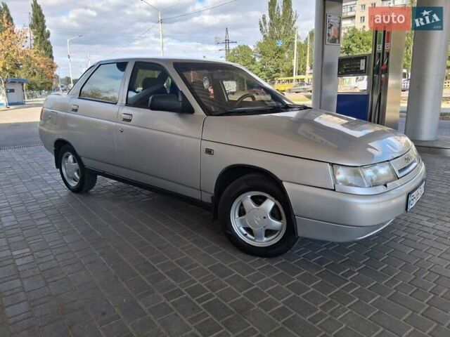 Сірий ВАЗ 2110, об'ємом двигуна 1.6 л та пробігом 230 тис. км за 2250 $, фото 13 на Automoto.ua