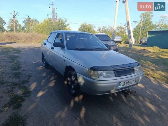 Серый ВАЗ 2110, объемом двигателя 1.6 л и пробегом 212 тыс. км за 1550 $, фото 1 на Automoto.ua