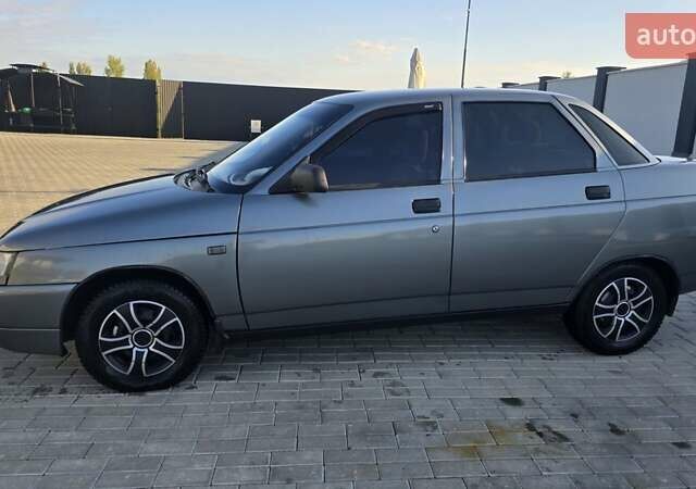 Серый ВАЗ 2110, объемом двигателя 1.6 л и пробегом 154 тыс. км за 2100 $, фото 5 на Automoto.ua