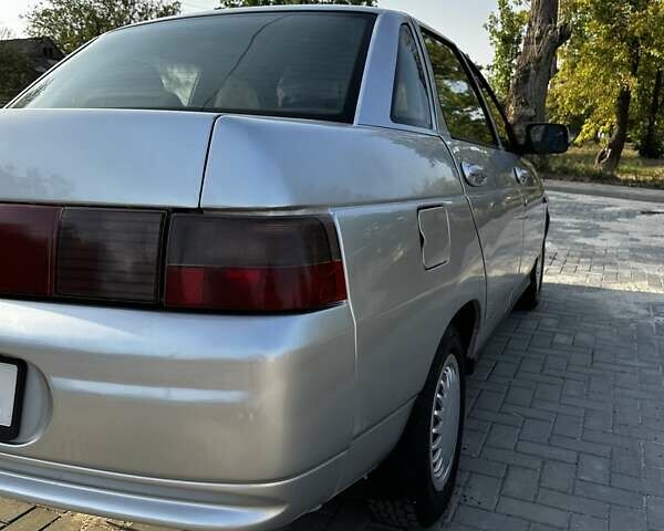 Сірий ВАЗ 2110, об'ємом двигуна 1.6 л та пробігом 213 тис. км за 1800 $, фото 10 на Automoto.ua