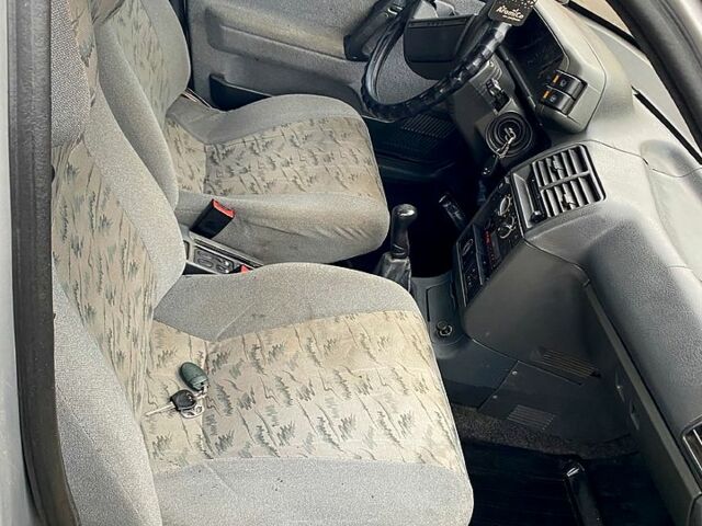 Серый ВАЗ 2110, объемом двигателя 1.6 л и пробегом 215 тыс. км за 1600 $, фото 4 на Automoto.ua