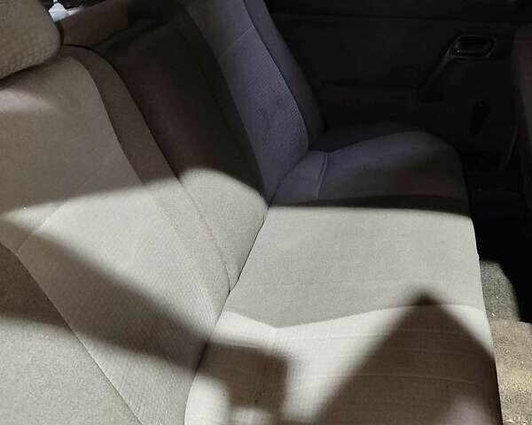 Серый ВАЗ 2110, объемом двигателя 1.6 л и пробегом 295 тыс. км за 1200 $, фото 9 на Automoto.ua