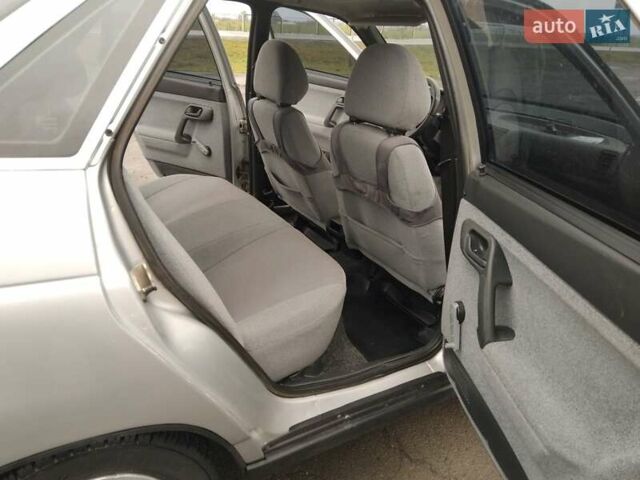 Серый ВАЗ 2110, объемом двигателя 1.6 л и пробегом 210 тыс. км за 1700 $, фото 33 на Automoto.ua