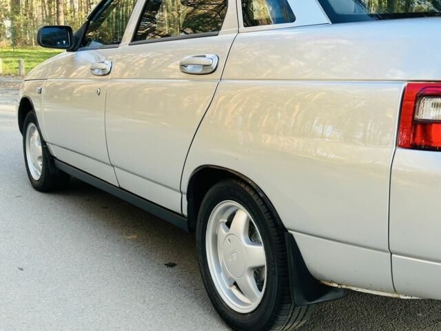 Сірий ВАЗ 2110, об'ємом двигуна 1.6 л та пробігом 95 тис. км за 3750 $, фото 6 на Automoto.ua