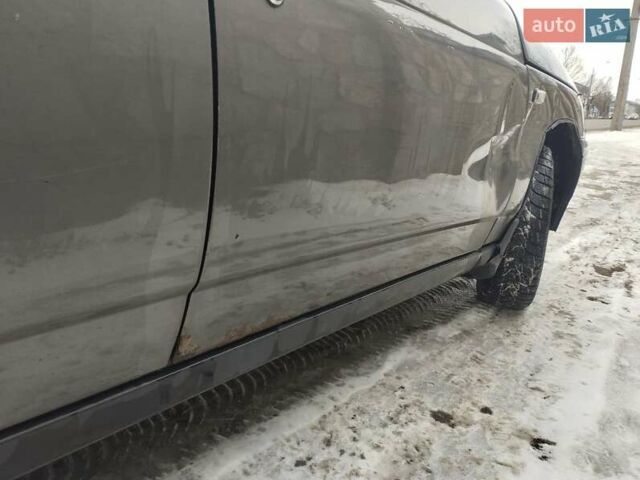 Сірий ВАЗ 2110, об'ємом двигуна 1.6 л та пробігом 147 тис. км за 1000 $, фото 3 на Automoto.ua