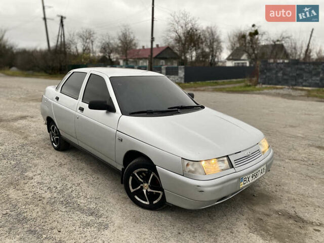 Серый ВАЗ 2110, объемом двигателя 1.6 л и пробегом 152 тыс. км за 2000 $, фото 12 на Automoto.ua