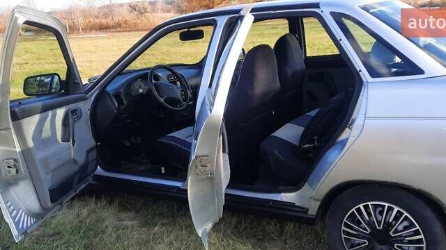 Сірий ВАЗ 2110, об'ємом двигуна 1.6 л та пробігом 39 тис. км за 3800 $, фото 4 на Automoto.ua