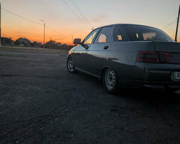 Серый ВАЗ 2110, объемом двигателя 1.6 л и пробегом 200 тыс. км за 2200 $, фото 5 на Automoto.ua