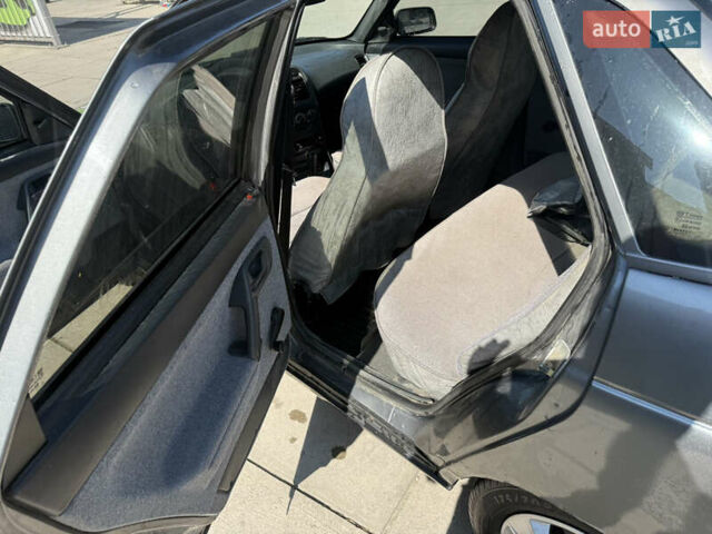 Серый ВАЗ 2110, объемом двигателя 1.6 л и пробегом 128 тыс. км за 2349 $, фото 13 на Automoto.ua