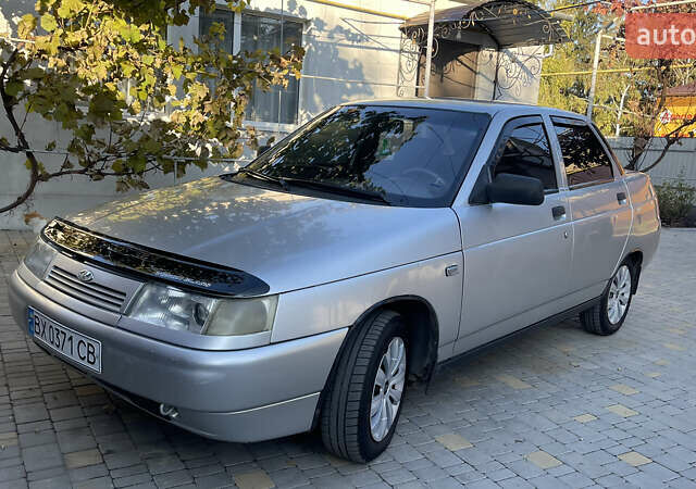 ВАЗ 2110 2008 у Врадиевке на Automoto.ua Сірий ВАЗ 2110, об'ємом двигуна 1.6 л та пробігом 200 тис. км за 2450 $, фото 6 на Automoto.ua