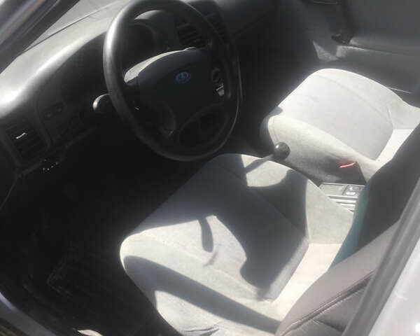 Сірий ВАЗ 2110, об'ємом двигуна 1.6 л та пробігом 187 тис. км за 850 $, фото 2 на Automoto.ua