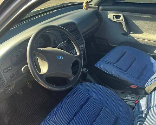 Сірий ВАЗ 2110, об'ємом двигуна 1.6 л та пробігом 152 тис. км за 1750 $, фото 13 на Automoto.ua