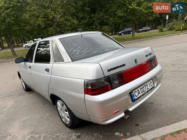 Сірий ВАЗ 2110, об'ємом двигуна 1.6 л та пробігом 240 тис. км за 2750 $, фото 6 на Automoto.ua
