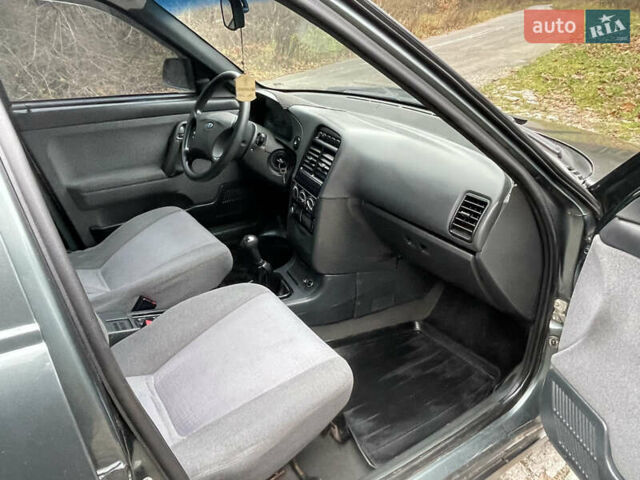 Сірий ВАЗ 2110, об'ємом двигуна 1.6 л та пробігом 157 тис. км за 2150 $, фото 11 на Automoto.ua