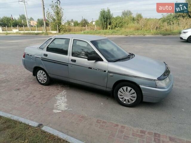 Сірий ВАЗ 2110, об'ємом двигуна 1.6 л та пробігом 235 тис. км за 1500 $, фото 4 на Automoto.ua