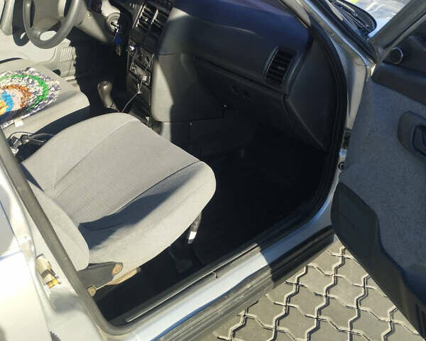 Серый ВАЗ 2110, объемом двигателя 1.6 л и пробегом 133 тыс. км за 2100 $, фото 3 на Automoto.ua