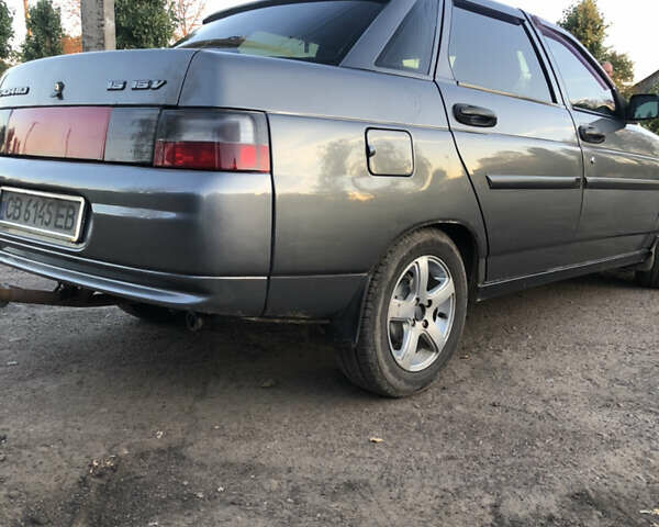 Серый ВАЗ 2110, объемом двигателя 1.6 л и пробегом 200 тыс. км за 3000 $, фото 4 на Automoto.ua