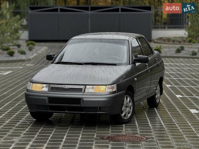 Серый ВАЗ 2110, объемом двигателя 1.6 л и пробегом 90 тыс. км за 2400 $, фото 5 на Automoto.ua