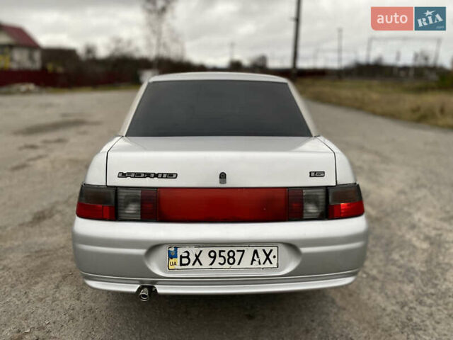 Серый ВАЗ 2110, объемом двигателя 1.6 л и пробегом 152 тыс. км за 2000 $, фото 15 на Automoto.ua