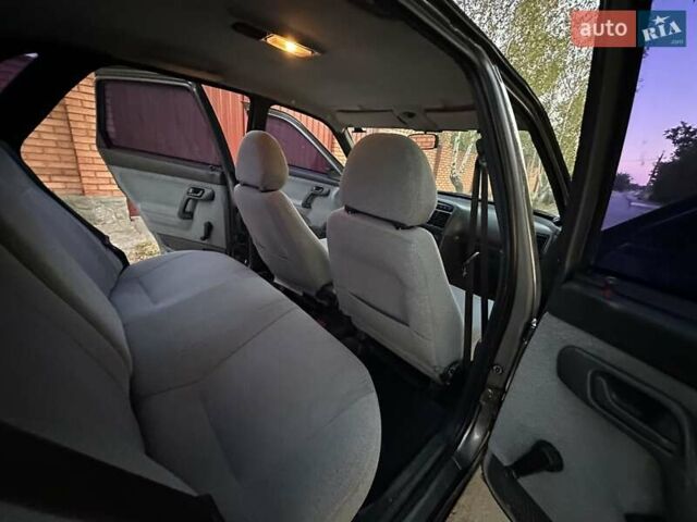 Сірий ВАЗ 2110, об'ємом двигуна 1.6 л та пробігом 108 тис. км за 2750 $, фото 21 на Automoto.ua