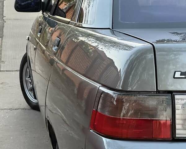 Сірий ВАЗ 2110, об'ємом двигуна 1.6 л та пробігом 108 тис. км за 2750 $, фото 1 на Automoto.ua