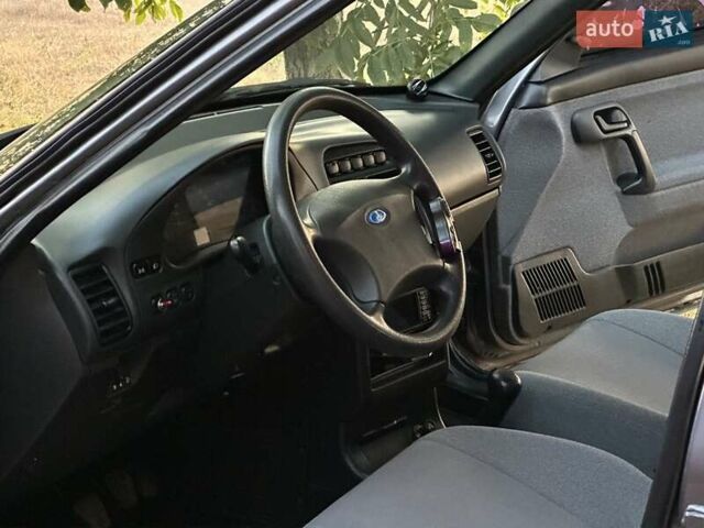 Сірий ВАЗ 2110, об'ємом двигуна 1.6 л та пробігом 108 тис. км за 2750 $, фото 15 на Automoto.ua