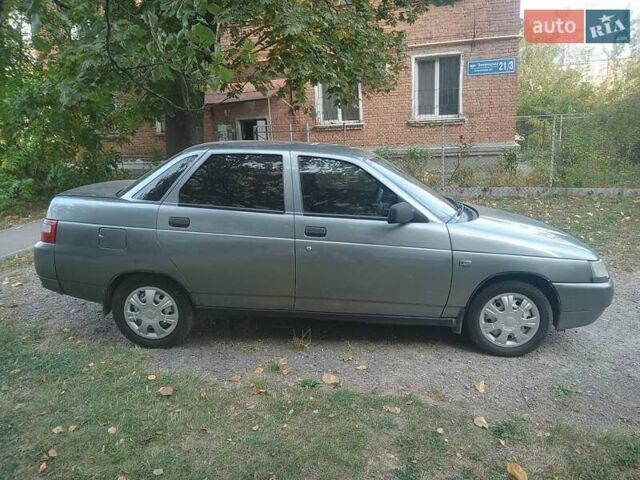 Серый ВАЗ 2110, объемом двигателя 0 л и пробегом 215 тыс. км за 1700 $, фото 3 на Automoto.ua