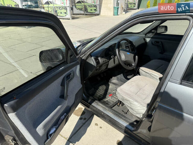 Серый ВАЗ 2110, объемом двигателя 1.6 л и пробегом 128 тыс. км за 2349 $, фото 15 на Automoto.ua