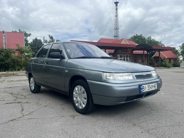 Серый ВАЗ 2110, объемом двигателя 1.6 л и пробегом 230 тыс. км за 2900 $, фото 1 на Automoto.ua