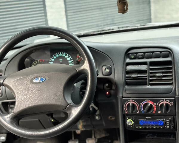 Сірий ВАЗ 2110, об'ємом двигуна 1.6 л та пробігом 160 тис. км за 1600 $, фото 8 на Automoto.ua